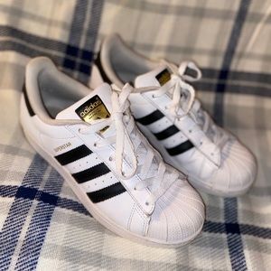 Women’s Adidas Sneakers